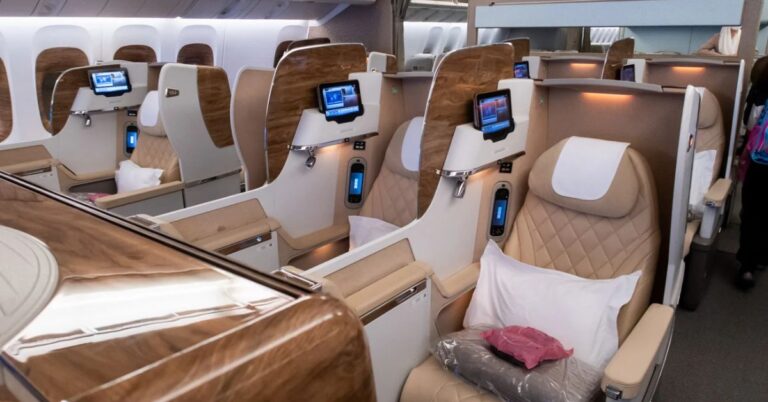 Find the Best Flight Deals Online for business class flights. Save money, travel in comfort, and enjoy luxury without paying full price.